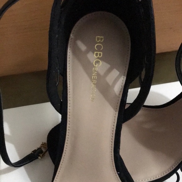 BCBG Generation Heels - Picture 3 of 4